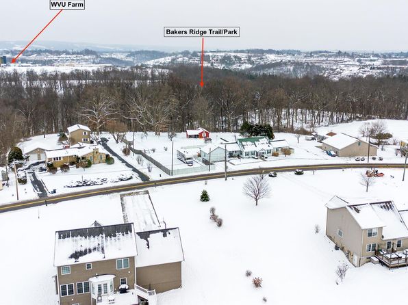 793 Bakers Ridge Rd, Morgantown, WV 26508