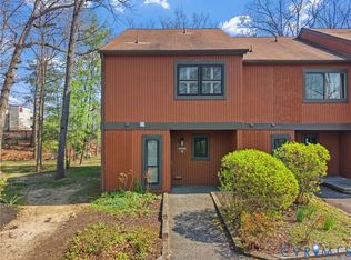 11611 E Briar Patch Dr, Midlothian, VA 23113
