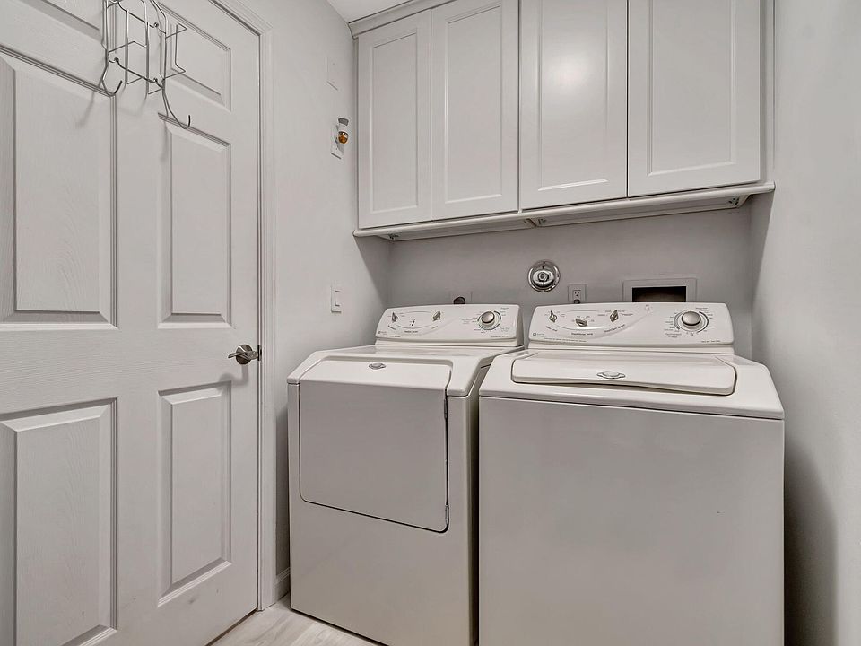 1st image of 5771 Coach House Circle #C