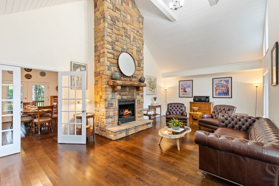 next background image