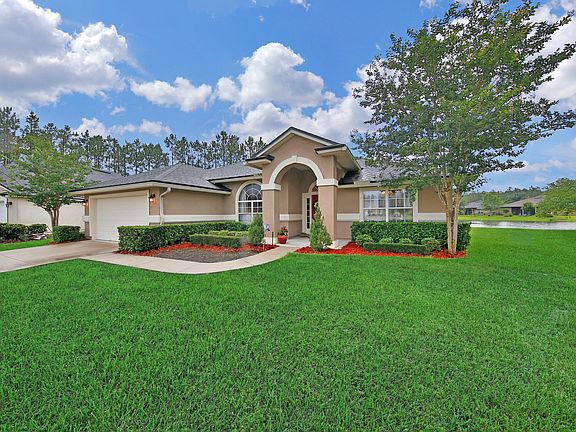 2nd image of 208 JOSEPH LAKE Court