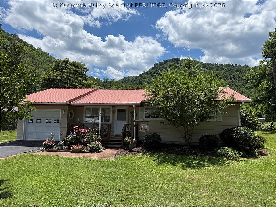 1st image of 34 Dogwood Ln