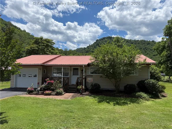 34 Dogwood Ln, Seth, WV 25181