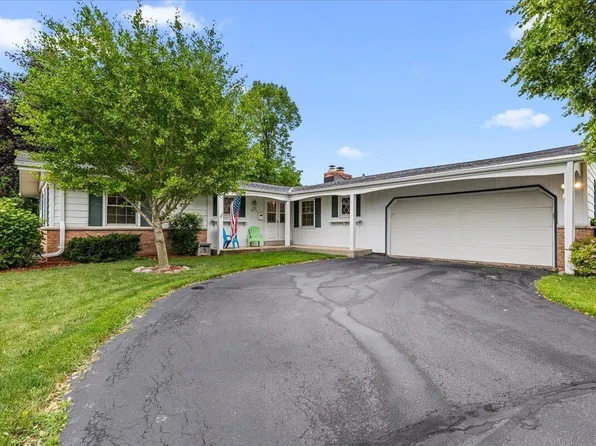 N90W17761 St Stevens DRIVE, Menomonee Falls, WI 53051