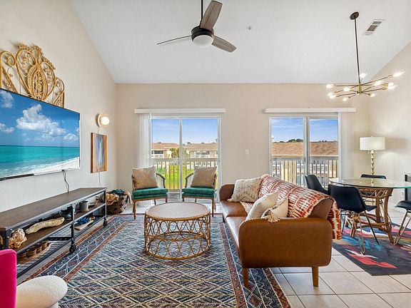 4th image of 775 Gulf Shore Dr Unit 4208