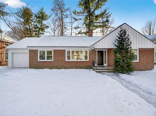 307 3rd St, Liverpool, NY 13088