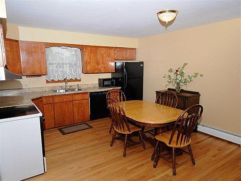 5 Patterson-kitchen view 1