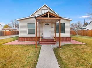 530 Colorado St, Gooding, ID 83330