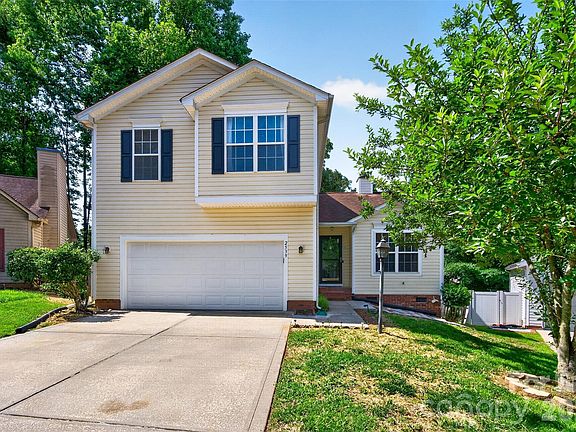 4th image of 2539 Thornfield Rd