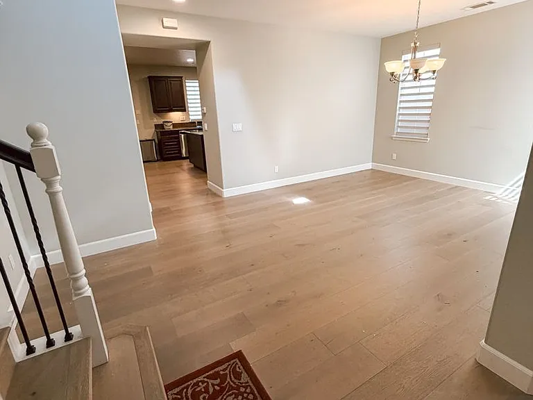 6238 Murdock Way — Photo 5