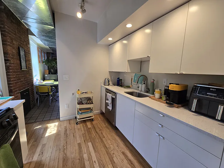 1244 Monterey St #1 — Photo 5