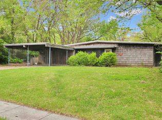 3701 SW 29th Ter, Topeka, KS 66614