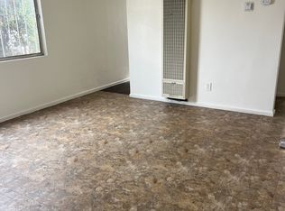 132 E 120th St APT 3, Los Angeles, CA 90061