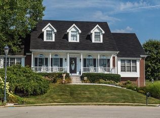 510 Cathys Ct, Cranberry Township, PA 16066