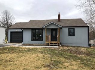 2705 NE 46th St, Kansas City, MO 64117