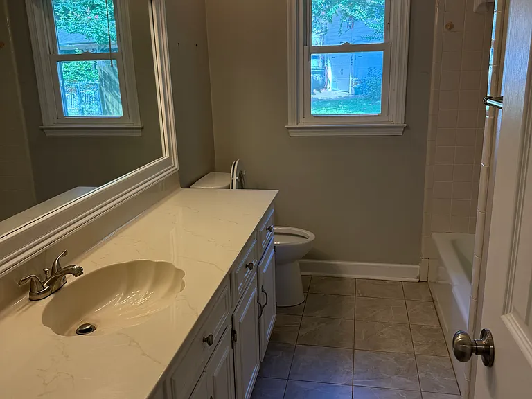 2305 Clematis Trl — Photo 17