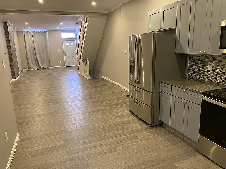 3238 N Carlisle St — Photo 8
