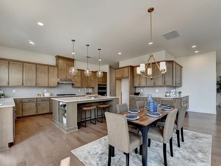 2405 Colliers Ln — Photo 9