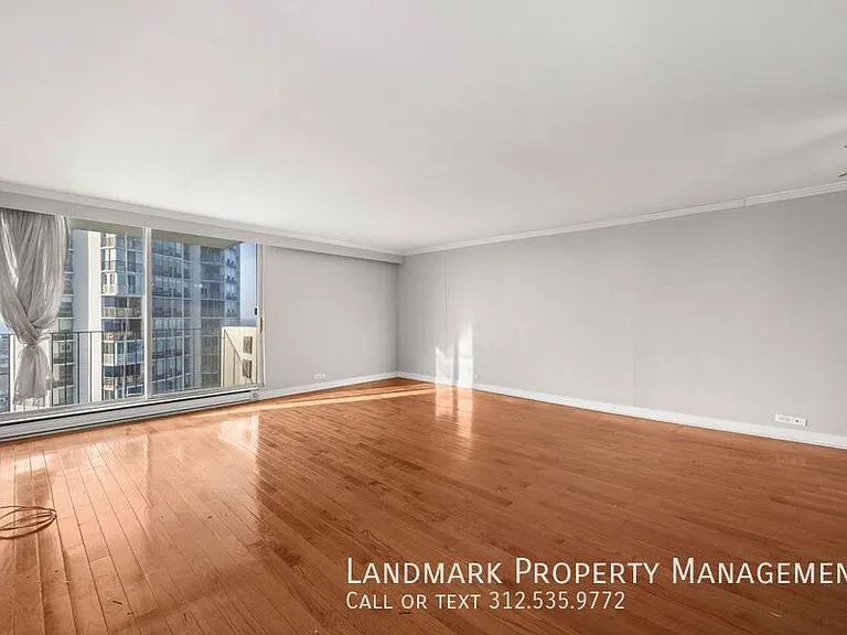 6033 N Sheridan Rd #35D — Photo 7