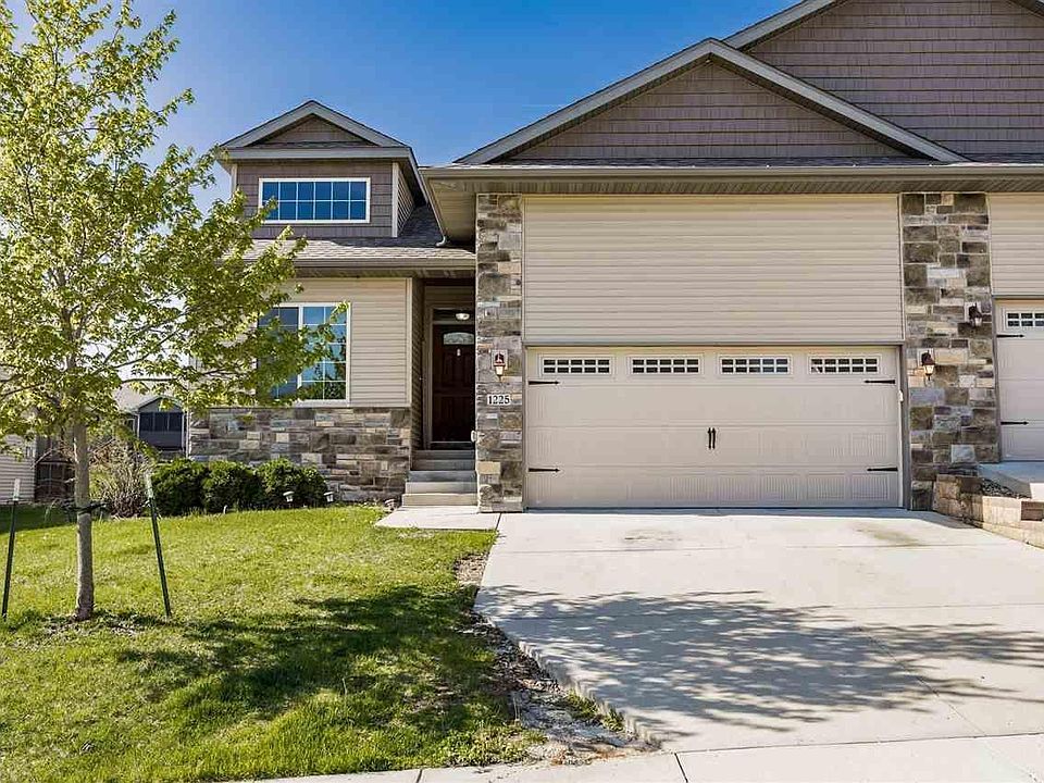 1st image of 1225 Copper Mountain Dr