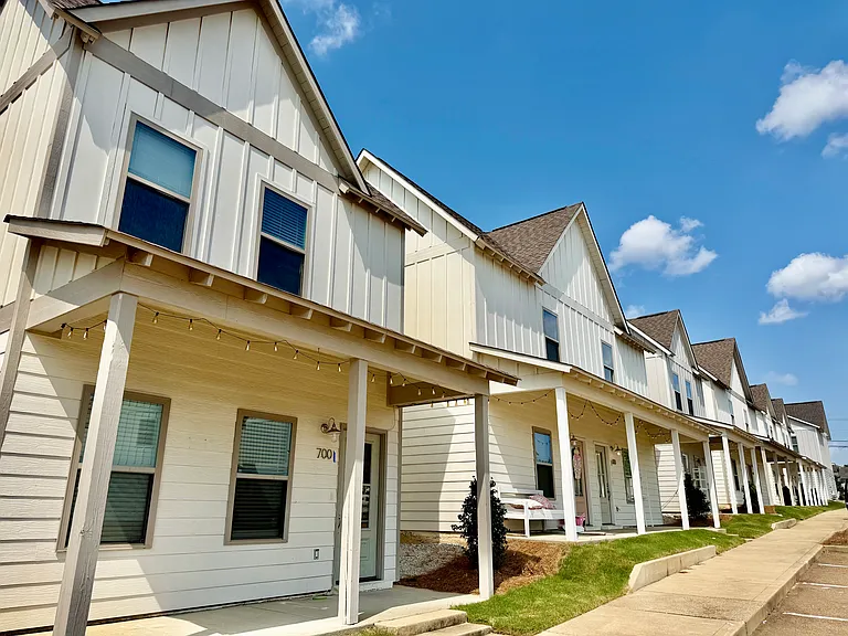 Taylor Road Cottages — Photo 12