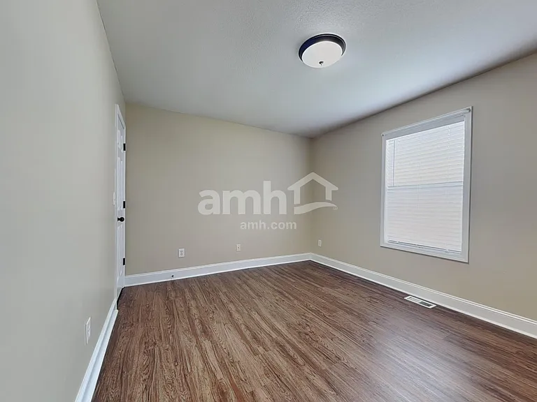 4114 Oakstone Ln — Photo 16