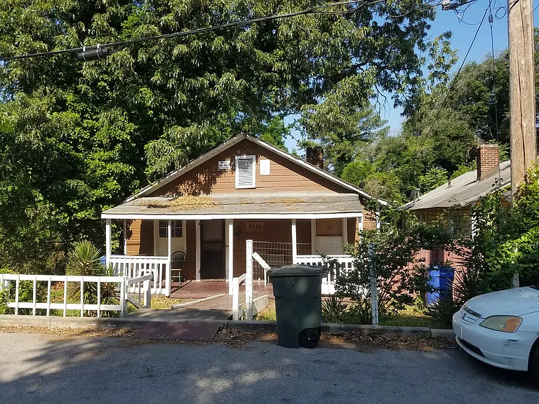 1215 King St — Photo 2