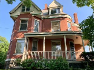 128 W Market St, Mercer, PA 16137