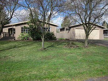 1st image of 10100 NE 86th Way