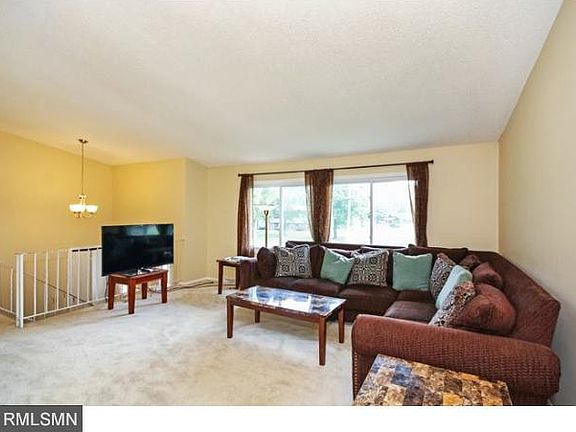 3rd image of 8041 Noble Ave N