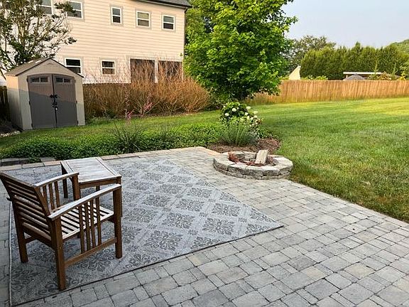 Stretch into the expansive fully fenced backyard, the perfect place for furry friends to play fetch and roam freely, while you watch the sunrise with your cup of coffee.