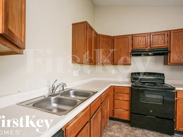 5922 Brookville Lake Dr — Photo 6