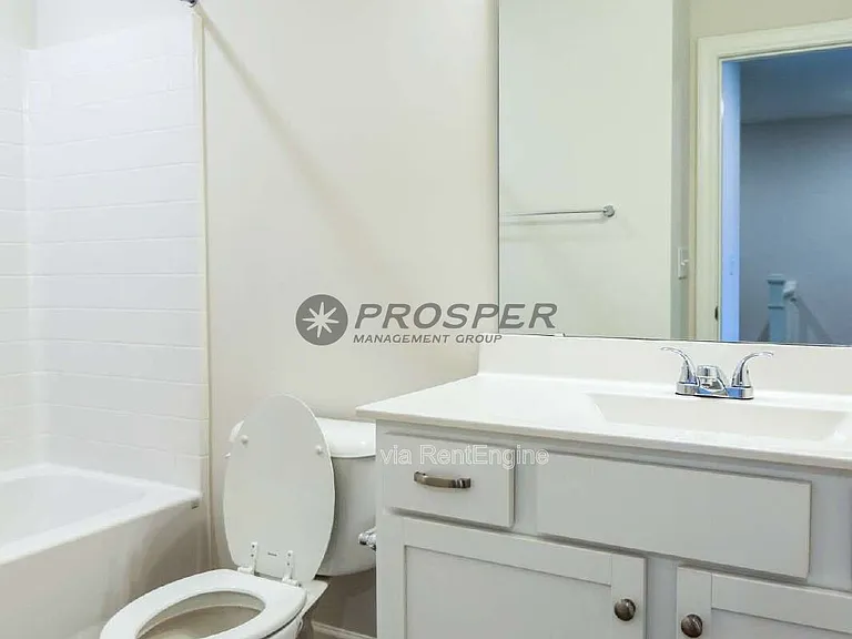 16 Jaycee Ct — Photo 8
