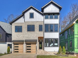 914 Laurel Creek Ln, Charlotte, NC 28211