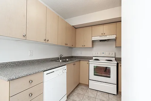 333 Sidney Belsey Cres #50123A-216 Photo 1