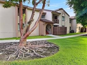 8999 SW 123rd Ct