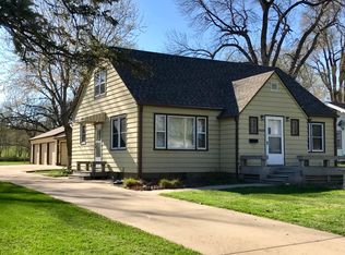 4023 Capitol St, Sioux City, IA 51108