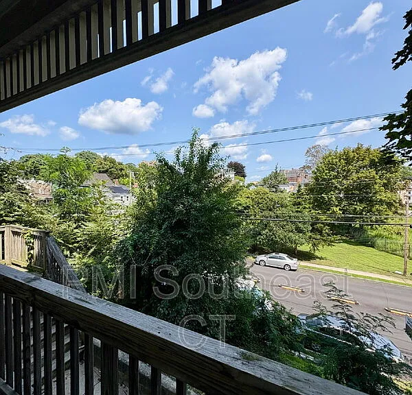 54 Hempstead St #3 — Photo 10