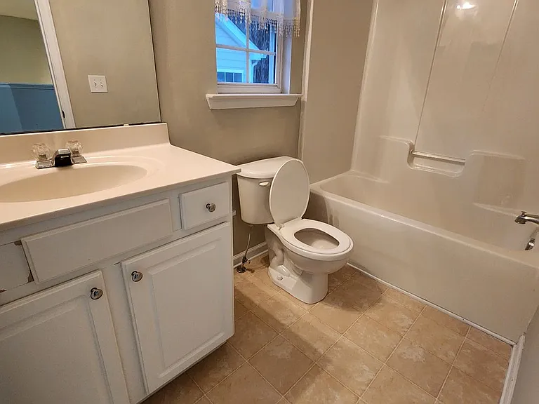 8517 Cool Vista Ln — Photo 17