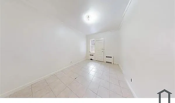 1073 Clarkson Ave #10 — Photo 12