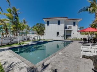 803 Gladiolus St, Anna Maria, FL 34216