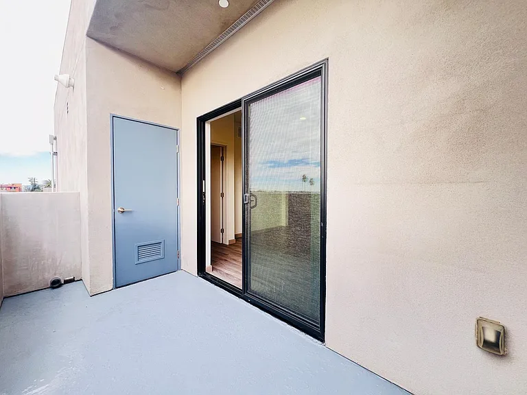 4814 Oakwood Ave #10 — Photo 15