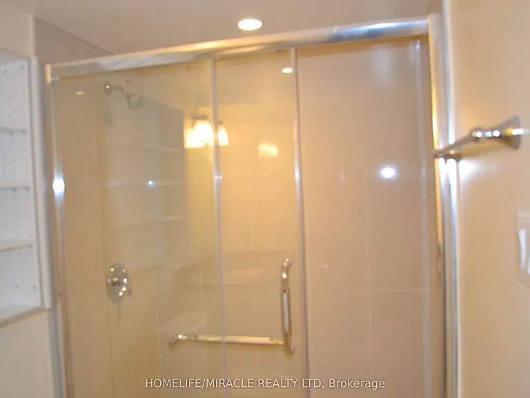 43 Norman Ross Dr #BASEMENT — Photo 13