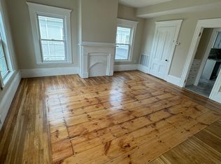 17 Whitman Ave #2E, Whitman, MA 02382