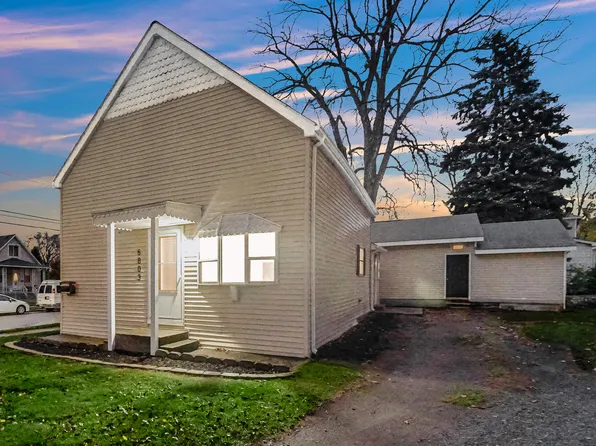 6803 Alexander Ave, Hammond, IN 46323