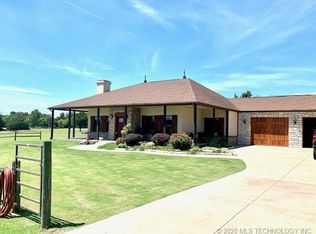 4976 N Terrace Dr, Sand Springs, OK 74063