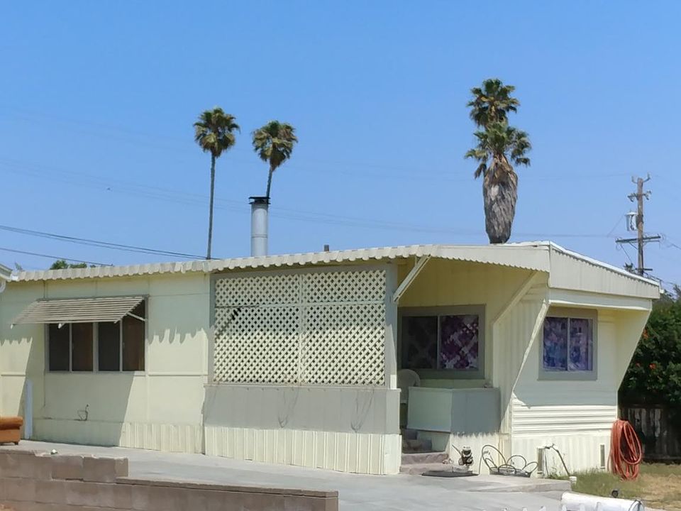 2nd image of 385 Venus Ct