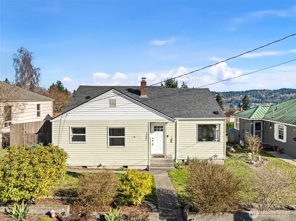 1332 Nipsic Avenue, Bremerton, WA 98310