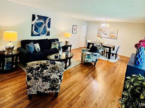3rd image of 12804 Fox Haven Dr