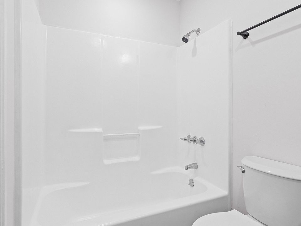 1st image of 26 Library St APT 1E